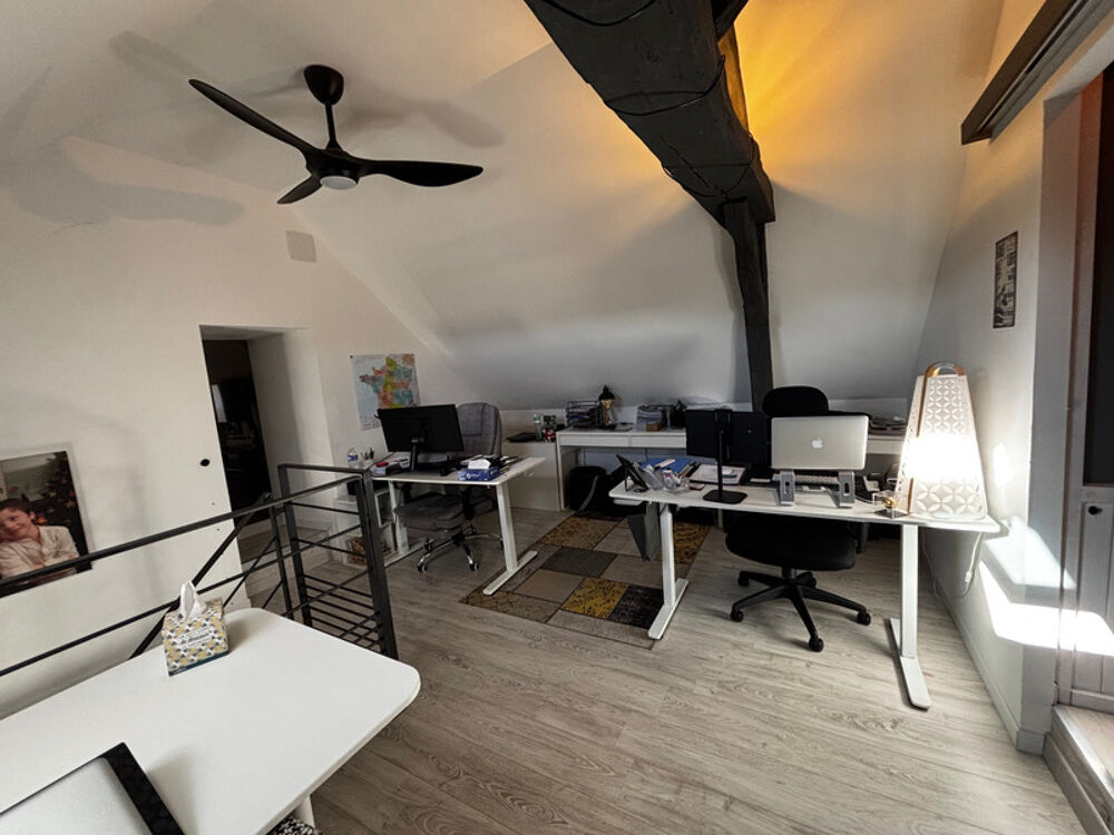 12 MIN SAUMUR SUD LONGERE ENTIEREMENT RENOVEE + STUDIO INDEPENDANT SUR ENVIRON 1500M2 ARBORE CLOS