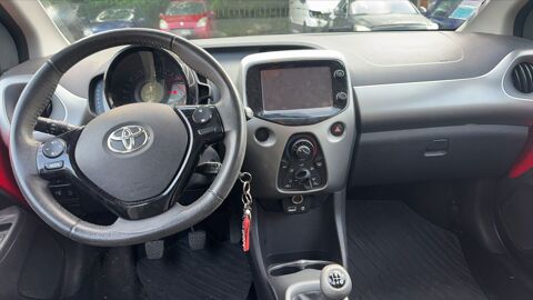 Aygo II 1.0 VVT-I 69 X-Cite - 4 places 2015 occasion 38200 Vienne