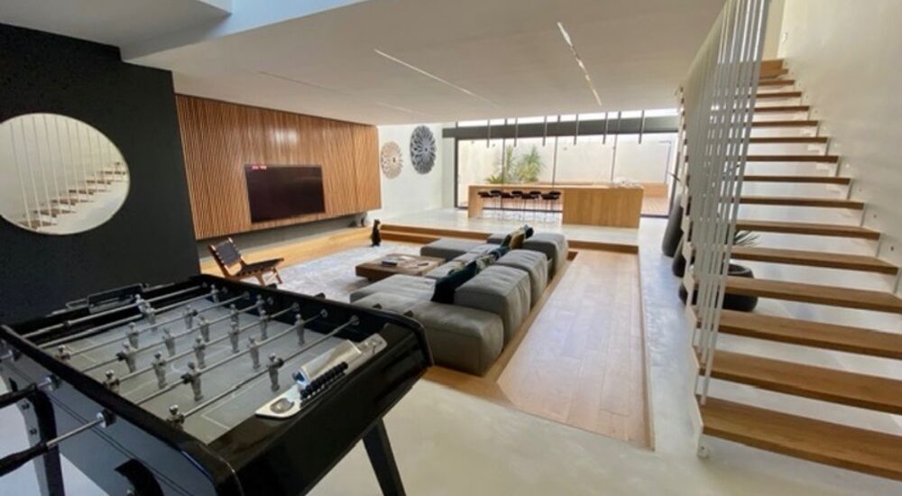 Vente Maison Maison à vendre 6 pièces AIX EN PROVENCE (13) maison contemporaine au style unique Aix en provence
