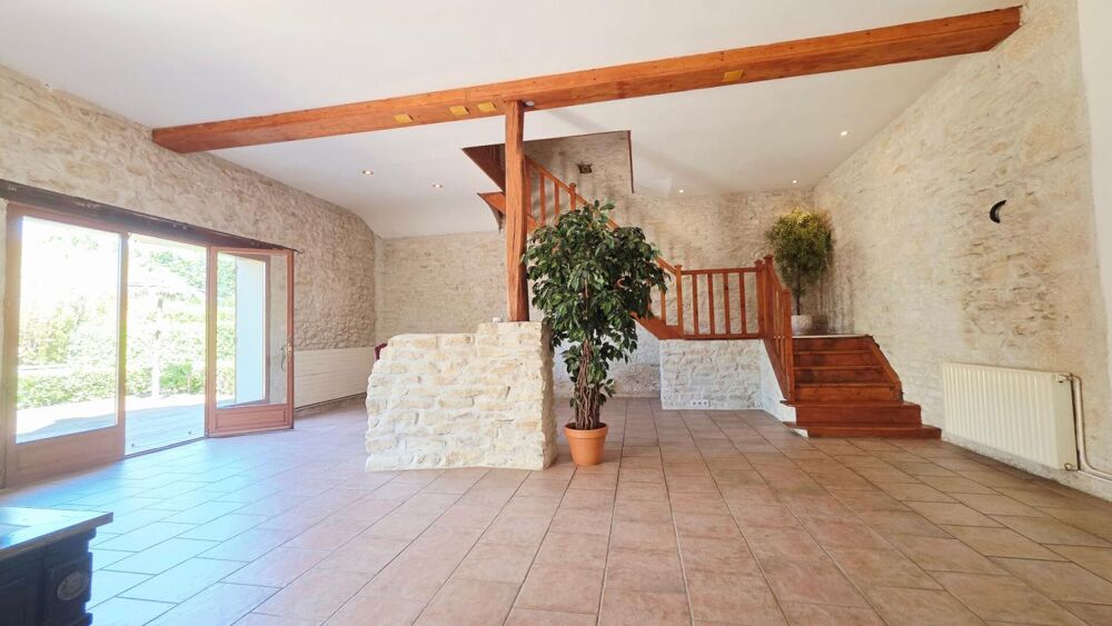 Vente Maison MAISON  AVEC STUDIO INDEPENDANT 165M²  6 PIECES 4 CHAMBRES PISCINE Civray