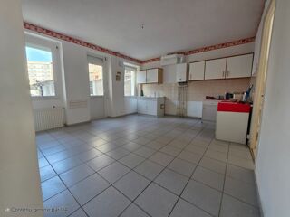  Maison  vendre 8 pices 166 m