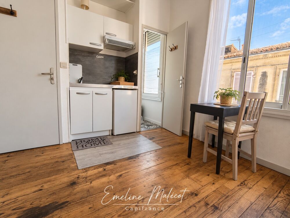 Vente Appartement BORDEAUX SAINT-GENÈS / VICTOIRE – STUDIO RÉNOVÉ AVEC ESPACE NUIT EN MEZZANINE – VENDU MEUBLÉ Bordeaux