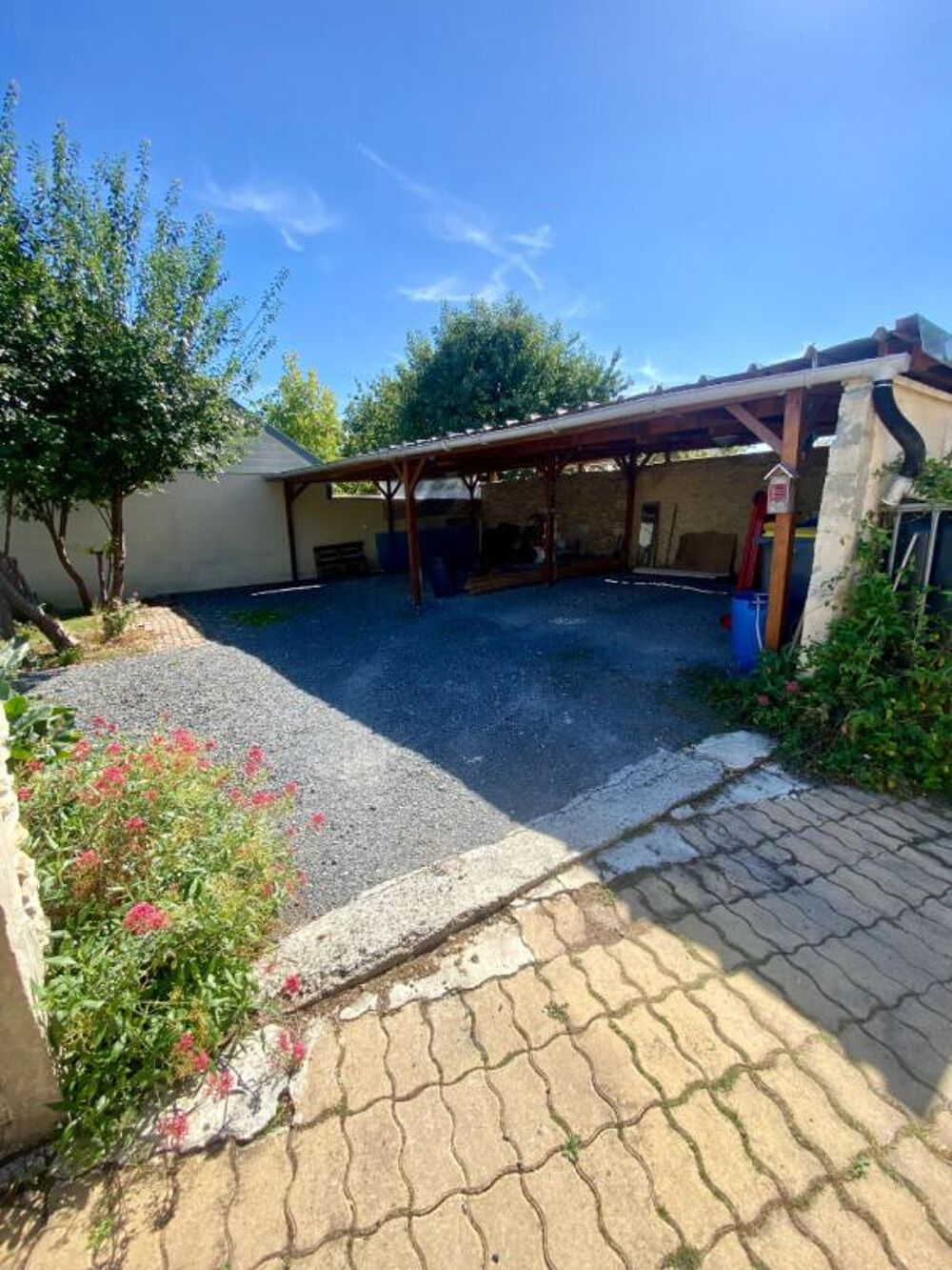 Vente Maison Hubert-Folie Maison familiale de 187 m² avec sous-sol complet et grand terrain Ifs