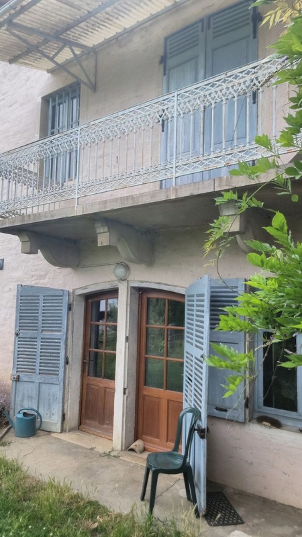 Maison de caractère Uchizy  200 m² habitables  Terrain de 6 565 m²