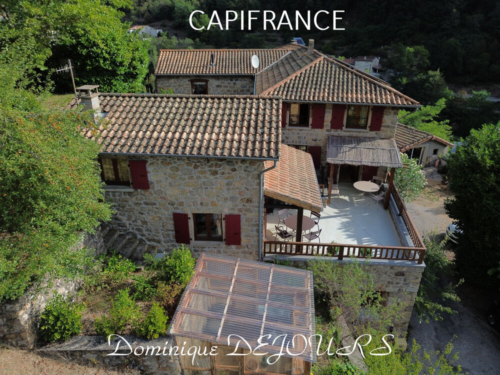 Vente Maison PROPRIÉTÉ DE CARACTÈRE – 1 MAISON PRINCIPALE, 2 GÎTES ET 9,5 HA - VALLÉE DE L'EYRIEUX Gluiras