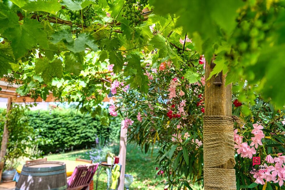 Vente Appartement Simandres  T2 de 47 m2 - Jardin  430 m² - Place de parking Simandres