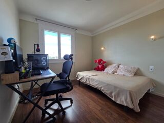  Appartement  vendre 4 pices 79 m