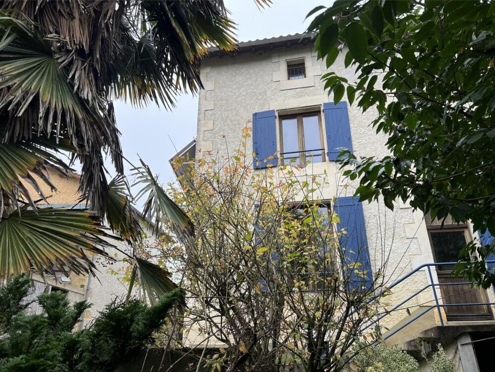 Vente Maison Maison 262m2 avec piscine à Marcay Poitiers