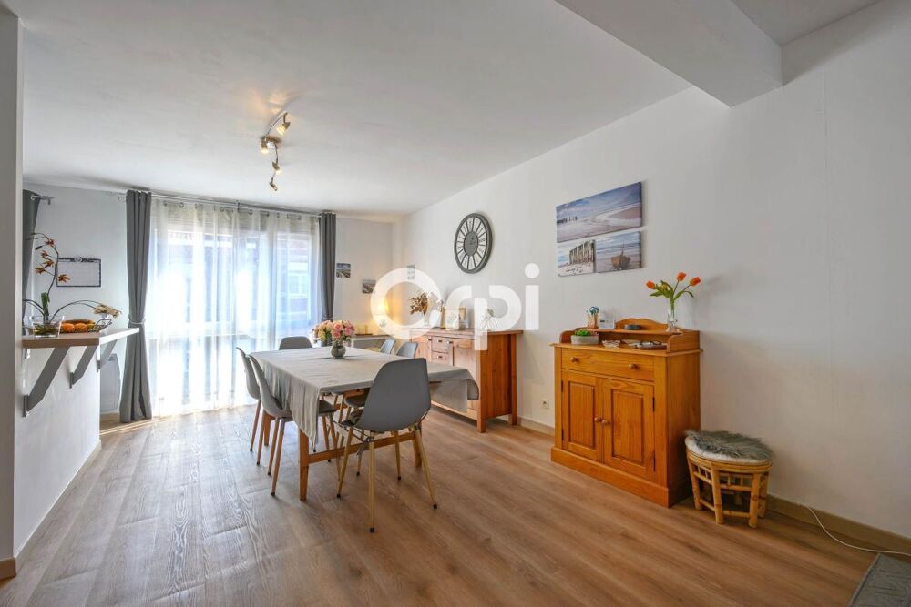 Vente Appartement GRAND APPARTEMENT T3 + GARAGE + PLACE PARKING à Sin-le-Noble Sin le noble