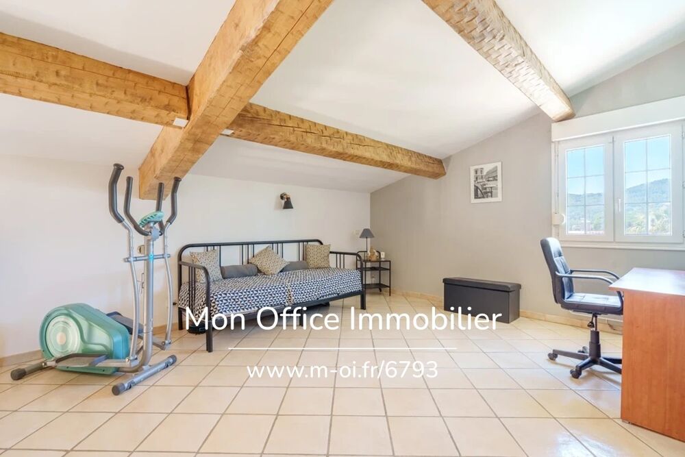 à vendre  Maison Le Beausset (83330)
