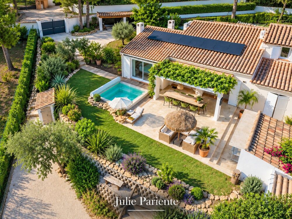 Vente Maison Propriété vue mer à vendre 6 pièces LA CIOTAT (13),1000 m2 terrain, piscine, pool house La ciotat