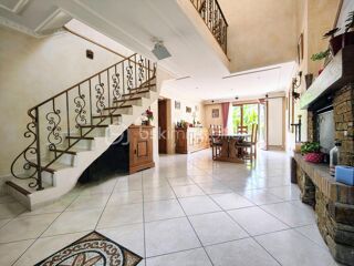  Maison � vendre 7 pi�ces 180 m�