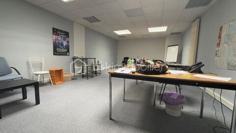  Immeuble professionnel récent de 290 m² – Emplacement stratégique à Saint-Quentin. AISNE 