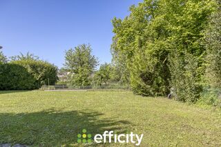  Maison � vendre 7 pi�ces 215 m�