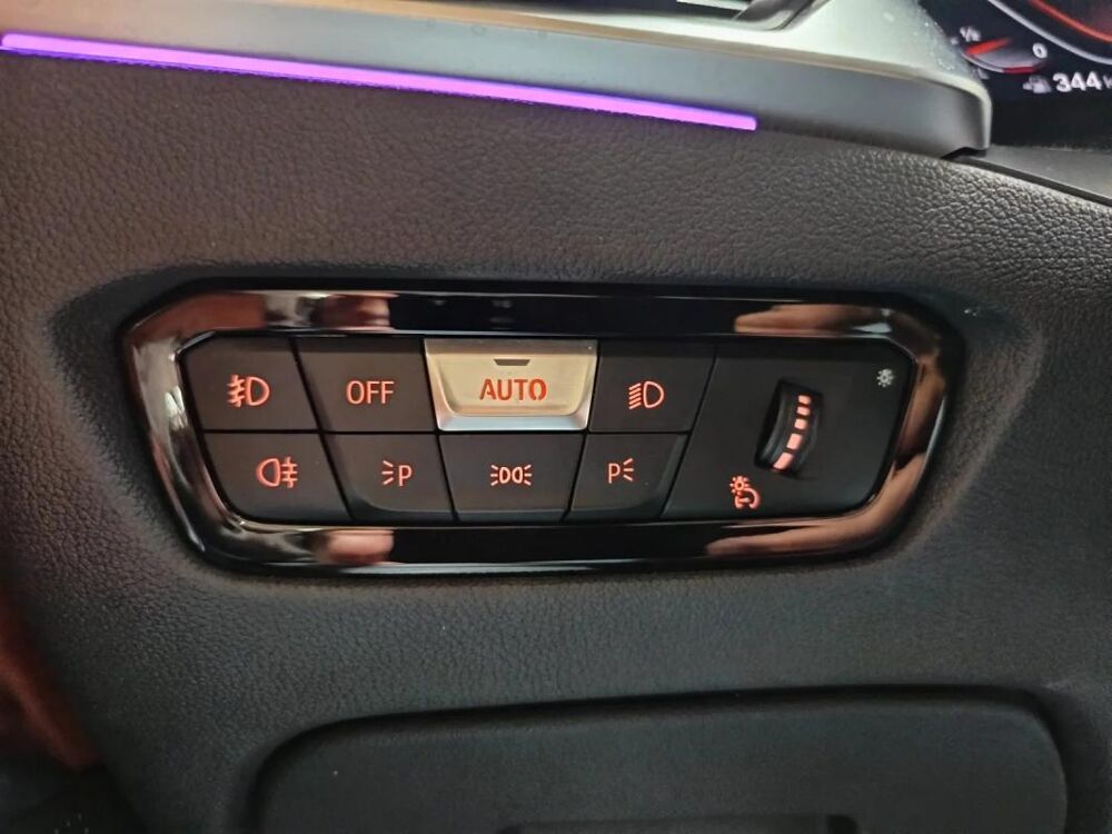 S&eacute;rie 3 Touring 330d sDrive 265 ch BVA8 Luxury 2020 occasion 35520 La Chapelle Des Fougeretz