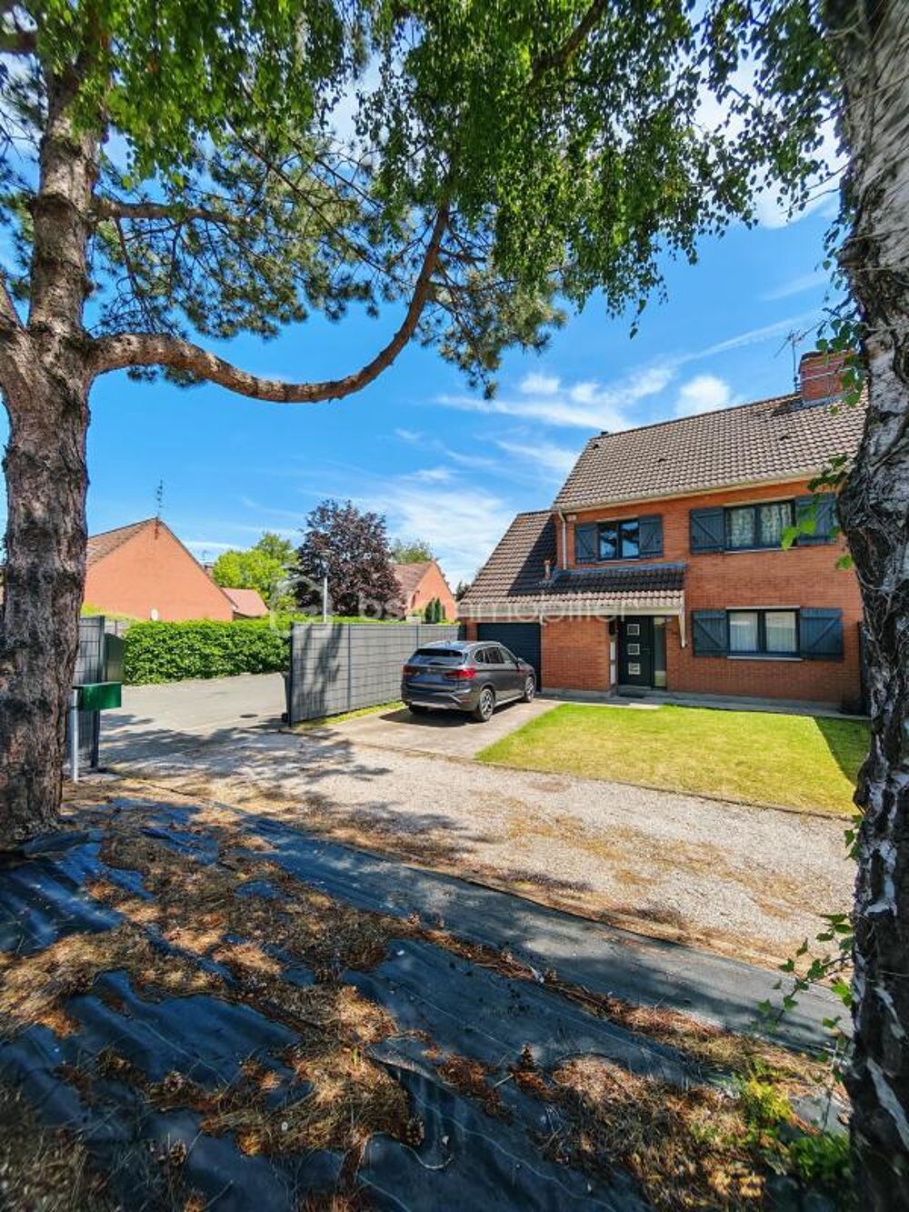 Vente Maison Maison semi-individuelle / 5 Chambres / Jardin / Garage / Plusieurs Stationnements privatifs / DPE C / TOP SECTEUR Houplin ancoisne