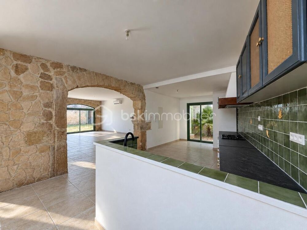 Vente Maison Maison 5 pièces de 212 m2 sur une parcelle de 391 m2 Mudaison