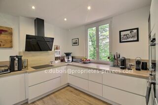  Maison � vendre 8 pi�ces 140 m�