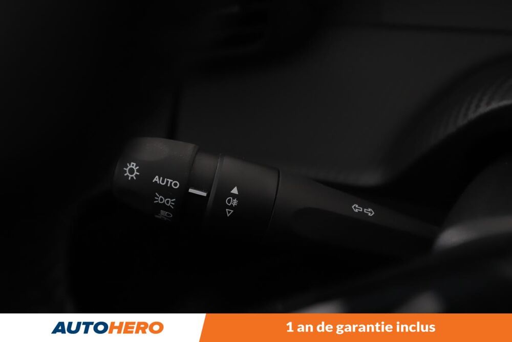 208 1.2 PureTech Allure 100 ch 2025 occasion 92130 Issy-les-Moulineaux