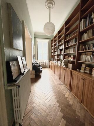  Appartement à vendre 6 pièces 167 m²