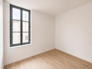  Appartement à louer 2 pièces 45 m²