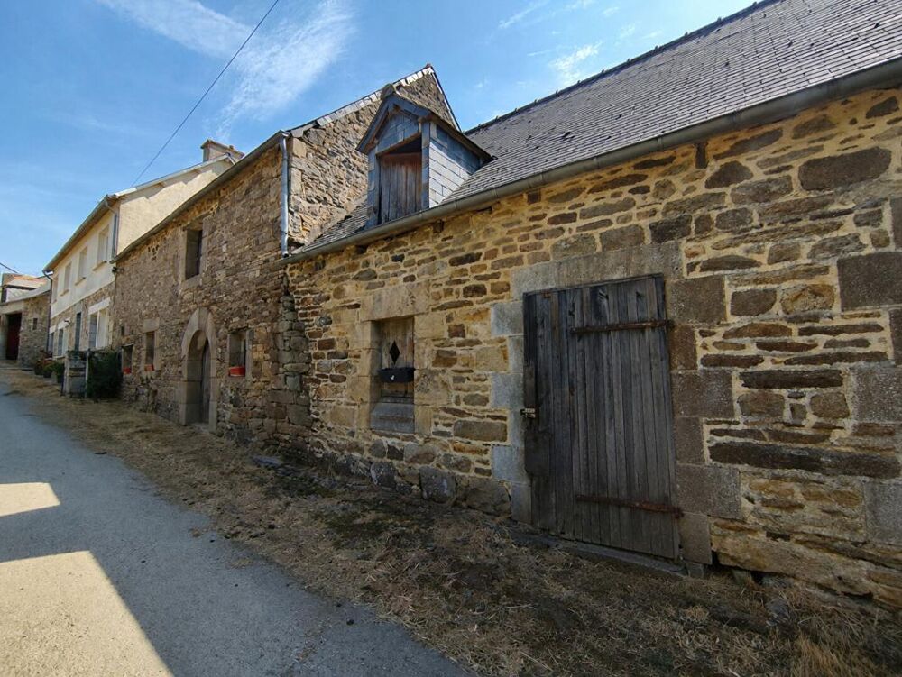 22200 GRACES Longères avec dépendances