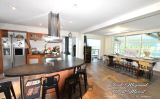  Villa à vendre 9 pièces 382 m²