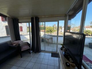 Vente Appartement Appartement à vendre 3 pièces USTARITZ (64) avec jardin et parking terrasse et véranda Ustaritz