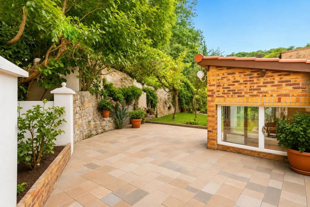 Vente Appartement Appartement de 5 pièces de 110 m² situé à Lyon Lyon 5