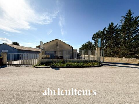 Entrep&ocirc;t & B&acirc;timent Commercial 695 m&sup2; env. • ZI Les Ferri&egrave;res • Le Muy 1368990 83490 Le muy