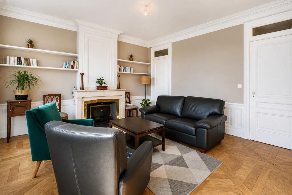 Vente Appartement T4 114 m2+ CAVES - 69004 LYON - COURS D'HERBOUVILLE Lyon 4