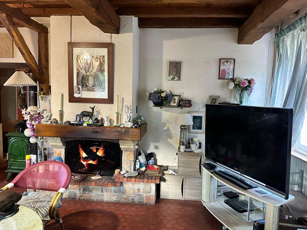 Vente Maison Maison Arcisses 8 pièce(s) 209 m2 Arcisses