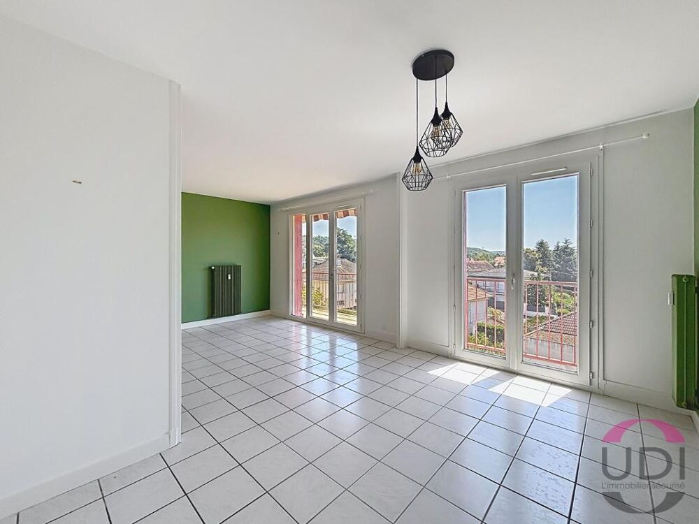 Vente Appartement Appartement À Vendre Montluçon - 93 m² - 3 chambres - Loggia - Cave - Garage Montlucon