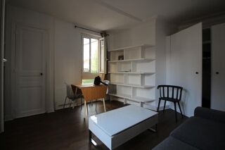  Appartement à louer 2 pièces 43 m²