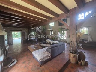  Maison � vendre 6 pi�ces 277 m�