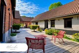  Maison à vendre 6 pièces 396 m²