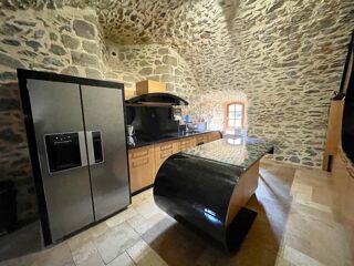  Propri�t�/ch�teau � vendre 10 pi�ces 318 m�