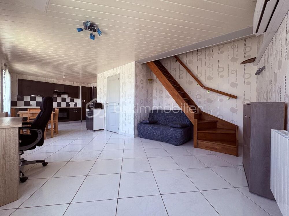 MAISON RÉCENTE 2 CHAMBRES AVEC EXTÉRIEUR  CENTRE-BOURG DE COZES