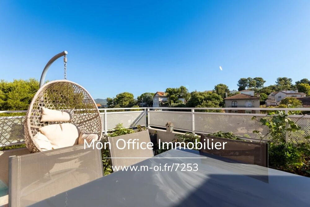 Vente Appartement Référence : 7253-MCO. - Dernier étage Appartement 3 pièces terrasse et place de parking privative en sous sol Marseille 13