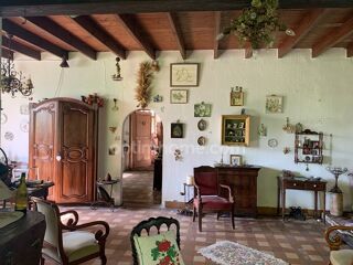  Maison  vendre 10 pices 160 m