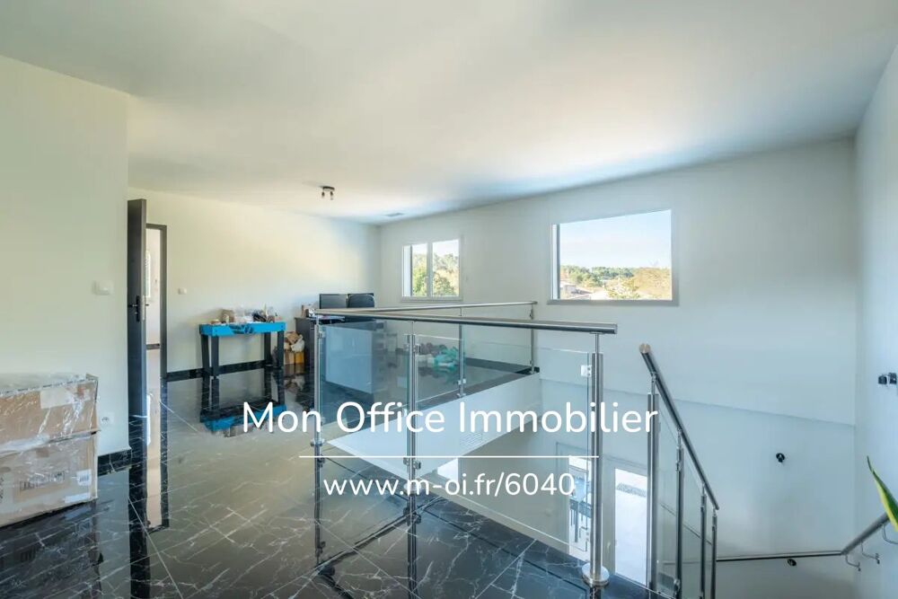 � vendre  Villa Mimet (13105)