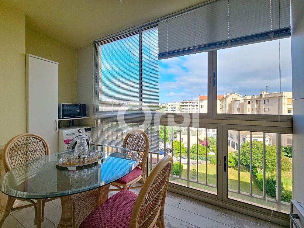 Vente Appartement Vue mer, standing et plages à pied : un superbe 3 pièces à Juan-les-Pins Antibes