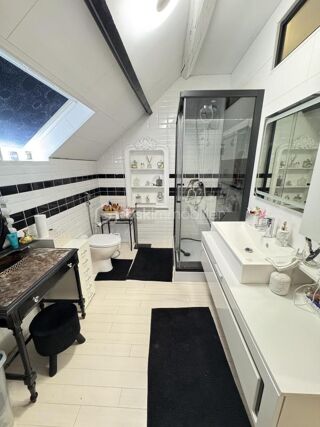  Maison � vendre 6 pi�ces 165 m�