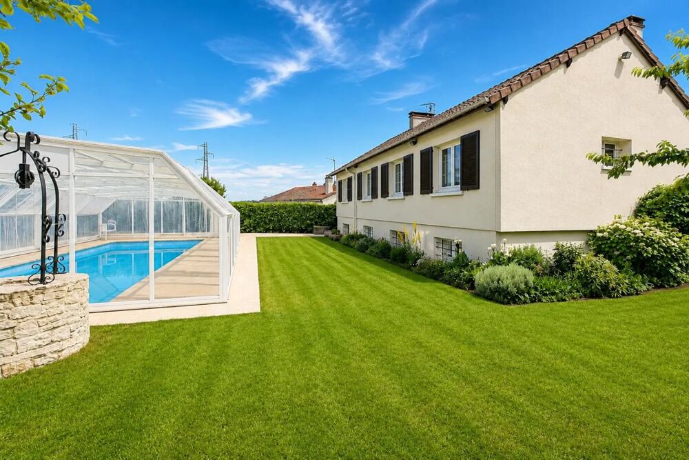 Vente Maison Maison de 7 pièces de 180 m² à Saint-Chéron Saint cheron