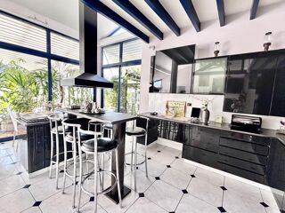  Maison à vendre 6 pièces 220 m²