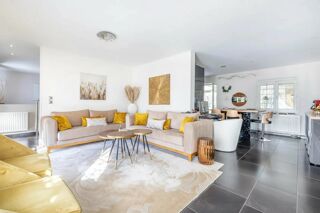  Maison � vendre 7 pi�ces 196 m�