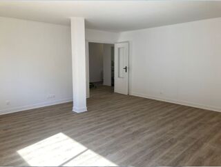  Appartement à louer 4 pièces 103 m²