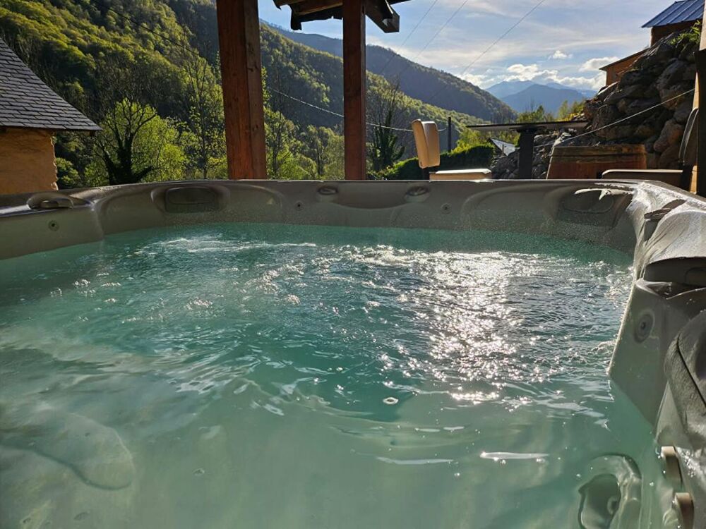 Demeure de prestige en vallée d'Ossau