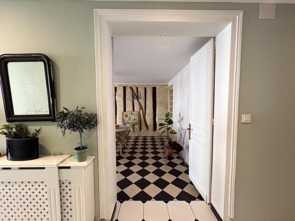 Maison 8 pièces 334 m² · à Mirande · 334 m² · 215 000 €