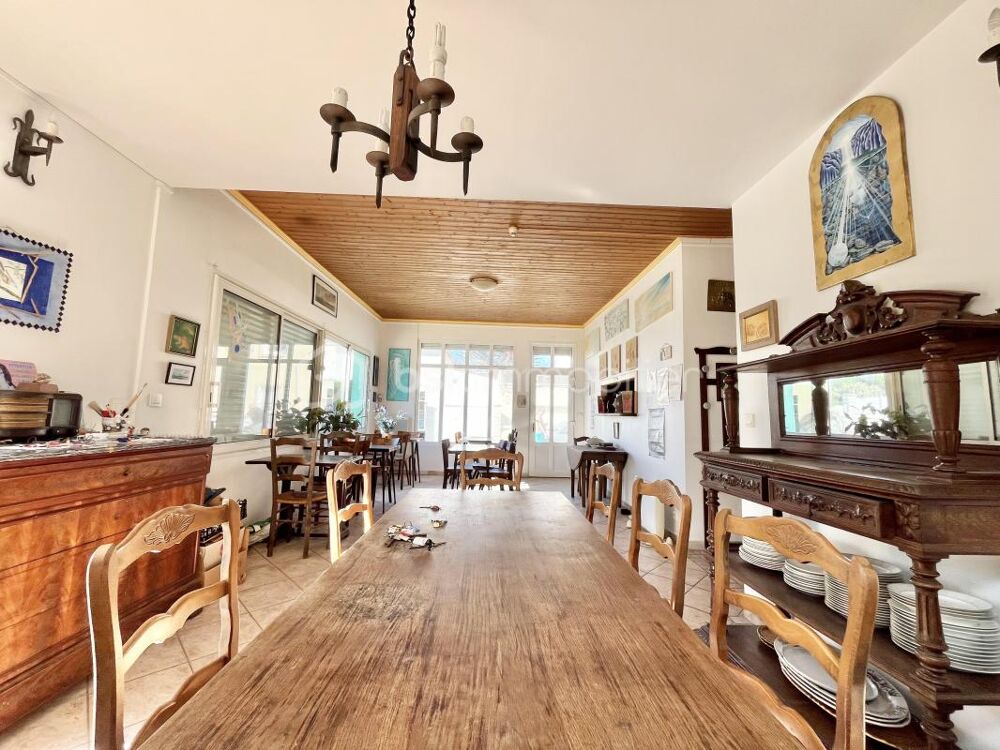 Vente Immeuble IMMEUBLE MIXTE DE 348m2 AVEC H�TEL, LOFT, BOUTIQUE ET CAF� ! Pornic